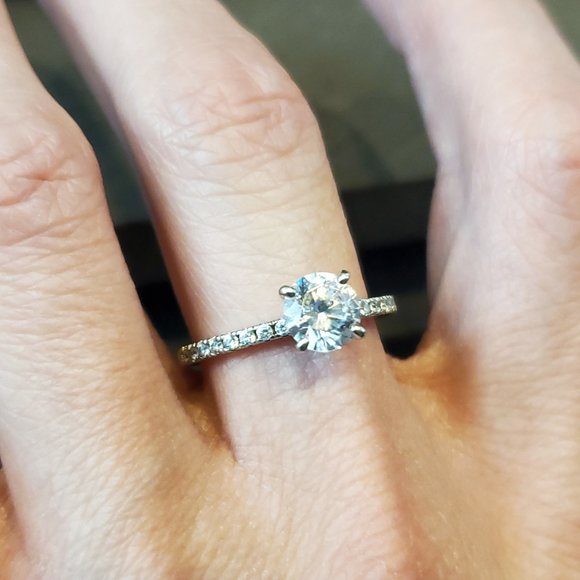 Size 9.25 925 Sterling Silver Round Cubic Zirconia Gem Cute Ring - Picture 4 of 8